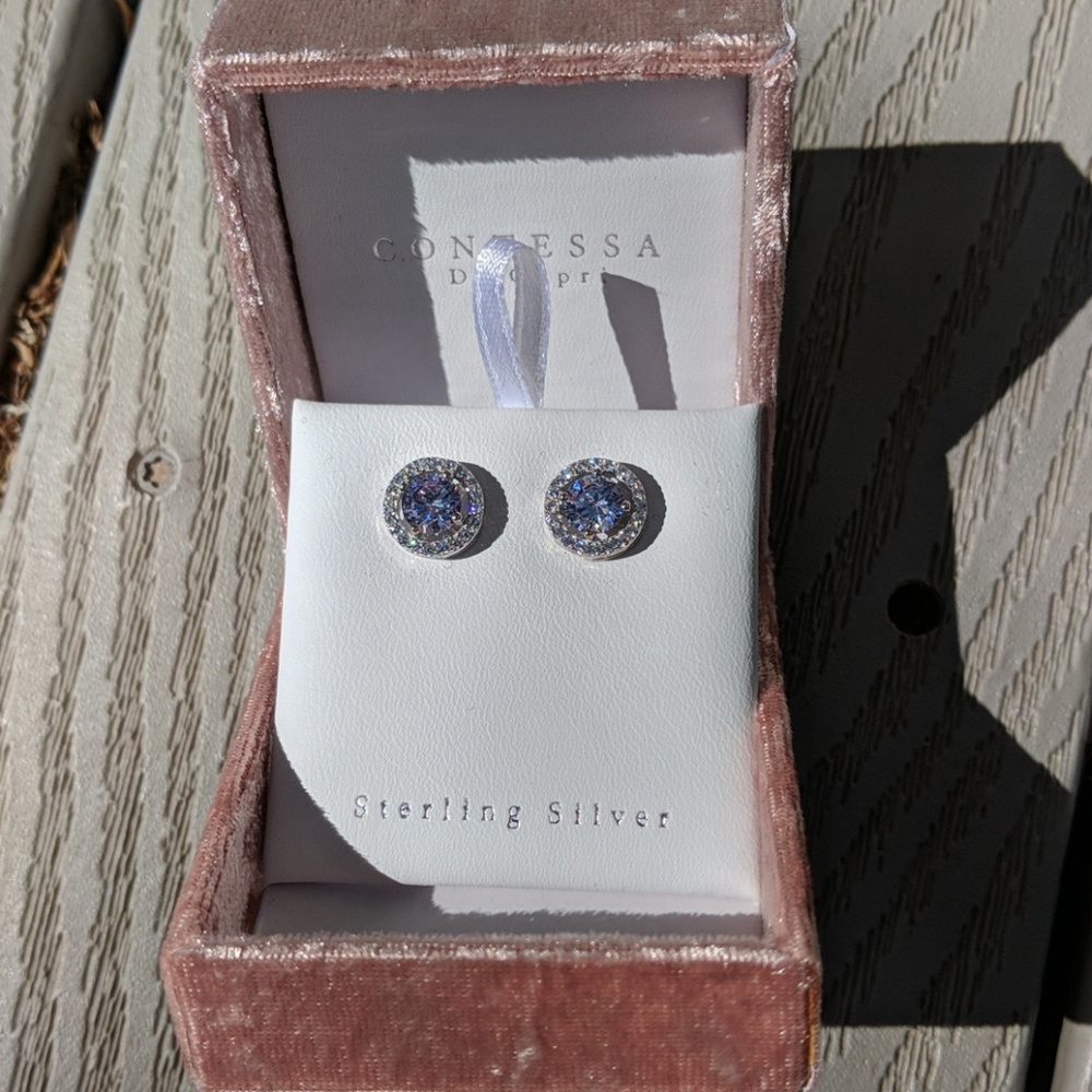 Contessa Di Capri Stud Earrings